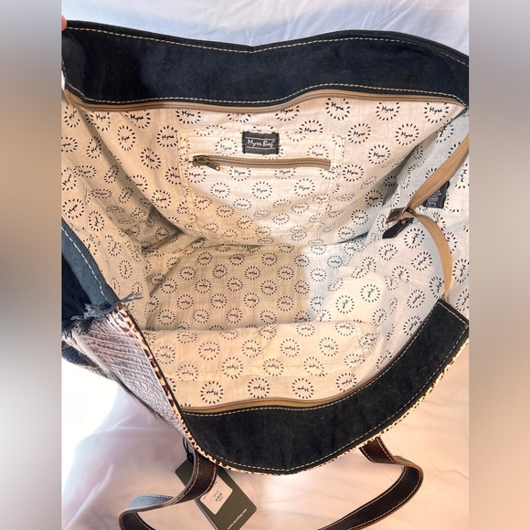 Myra Bag -Nolan Weekender Bag - Picture 5 of 7